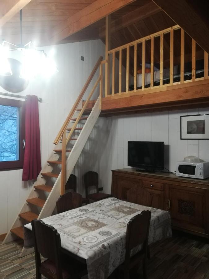 Gite La Ferme De Baffour La Chaise-Dieu Ngoại thất bức ảnh